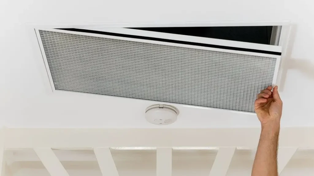 Ducted DAC Filter Removal - Ford & Doonan Air Conditioning Reusable Ducted Filter Clean Ceiling